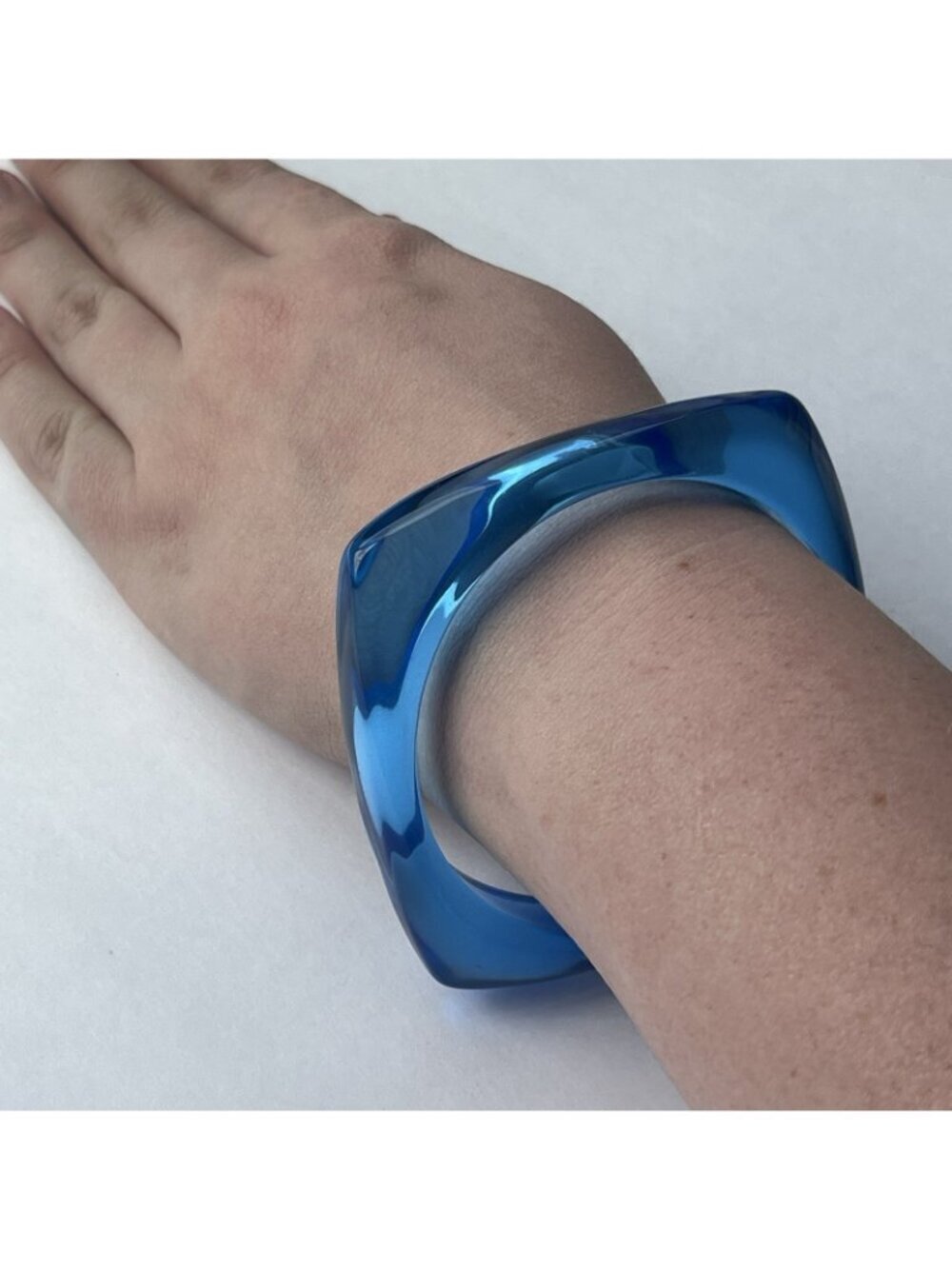 Vintage Blue Lucite Bangle Bracelet Chunky Translucent Acrylic Retro Minimalist
